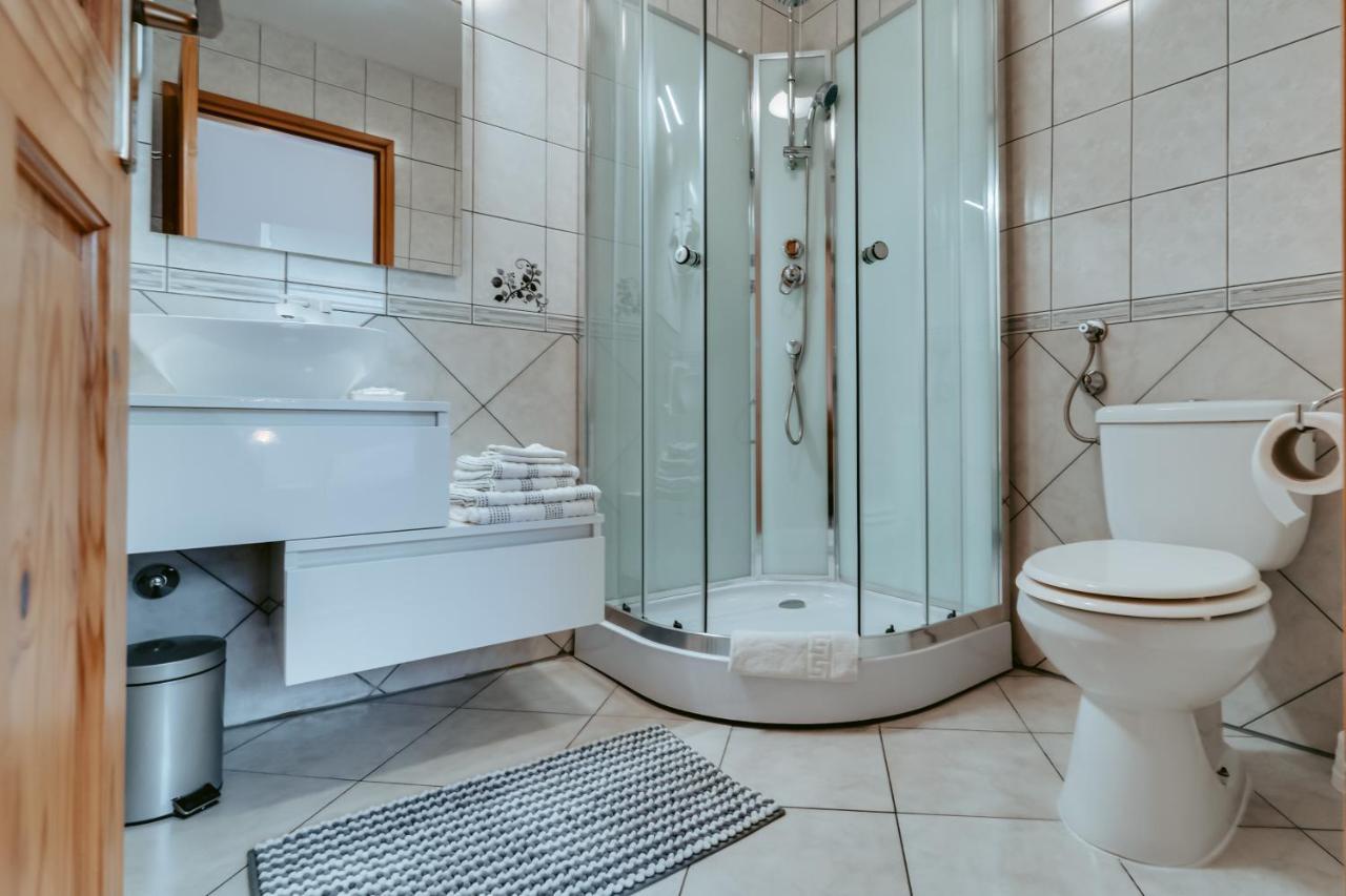 Sobe "Ela" Bed & Breakfast Fuzine Ngoại thất bức ảnh