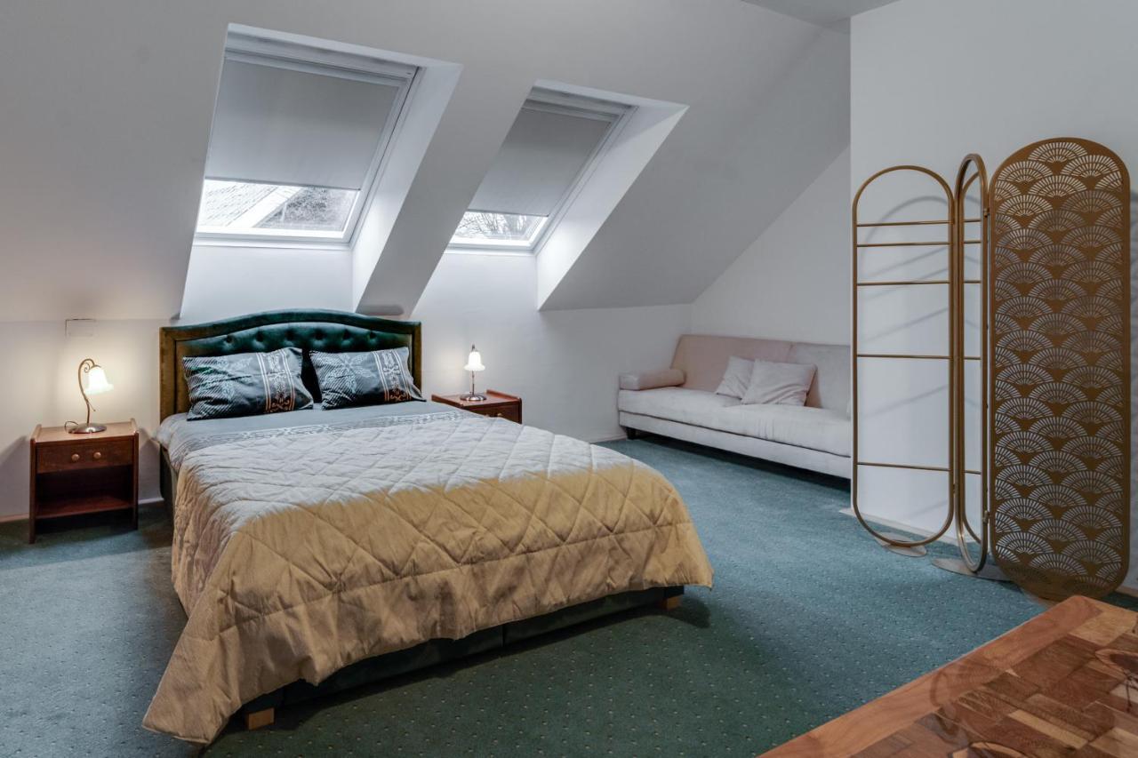 Sobe "Ela" Bed & Breakfast Fuzine Phòng bức ảnh