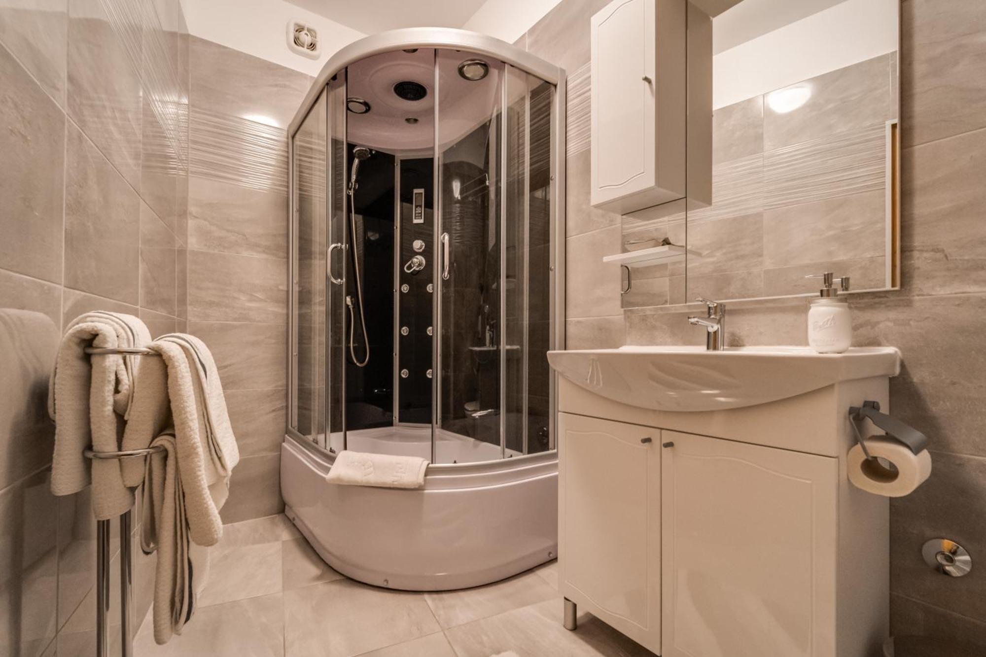 Sobe "Ela" Bed & Breakfast Fuzine Phòng bức ảnh